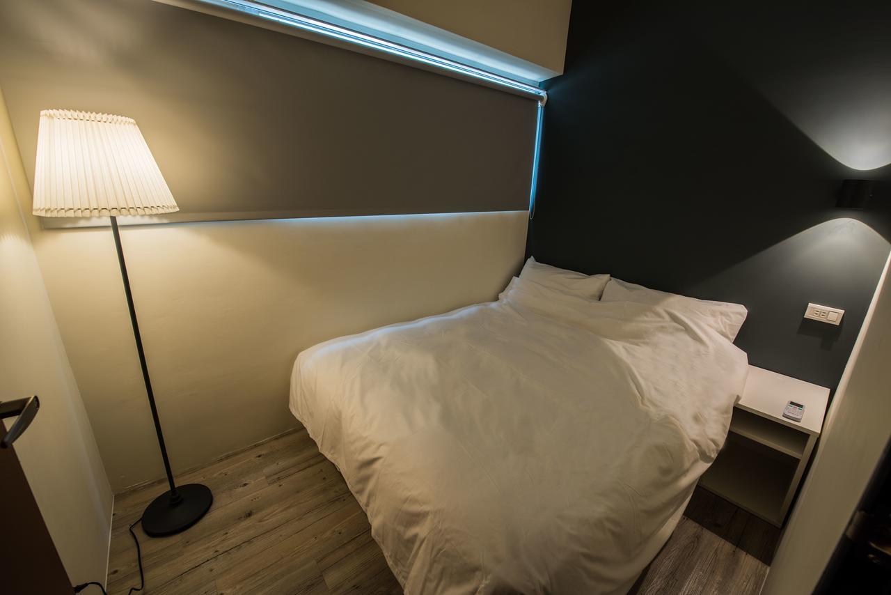 Luftpause Hostel Гаосюн Экстерьер фото
